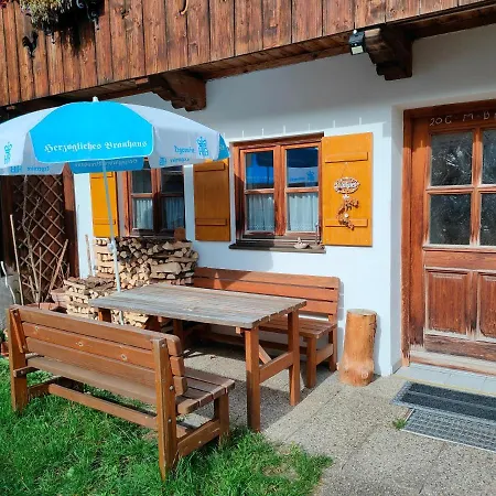 Schmidtler S Nest Apartment Warngau